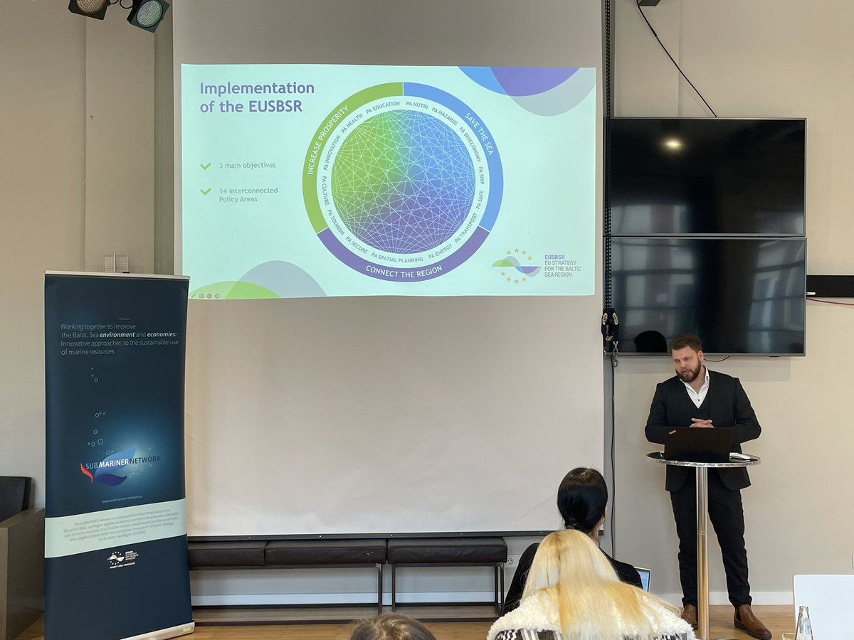 ✅Juhanni Ailio from @CentrumBalticum: ‘Our vision is a united and connected region that grows sustainably’🔵
Stay tuned for more from the BlueAir Learning event in the #BalticSeaRegion
taking place on 21-22 March at @SubmNet premises in Berlin
#Sustainable #BlueEconomy #EUSBSR