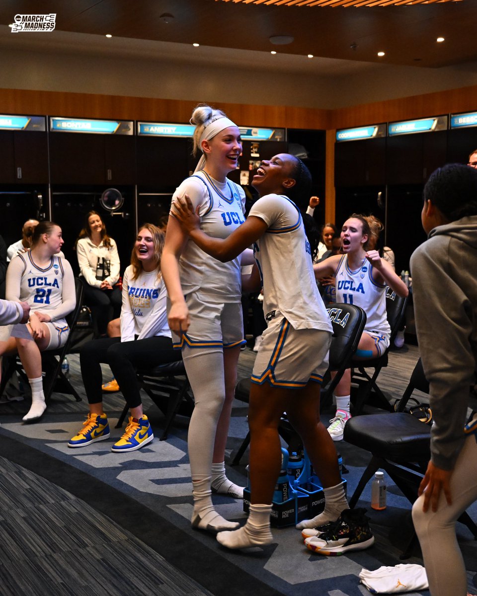 MarchMadnessWBB's tweet photo. 𝑻𝒉𝒆 𝒎𝒊𝒈𝒉𝒕𝒚 𝑩𝒓𝒖𝒊𝒏𝒔 𝒓𝒐𝒂𝒓!
#MarchMadness x @UCLAWBB https://t.co/JZBxJ6BVuL