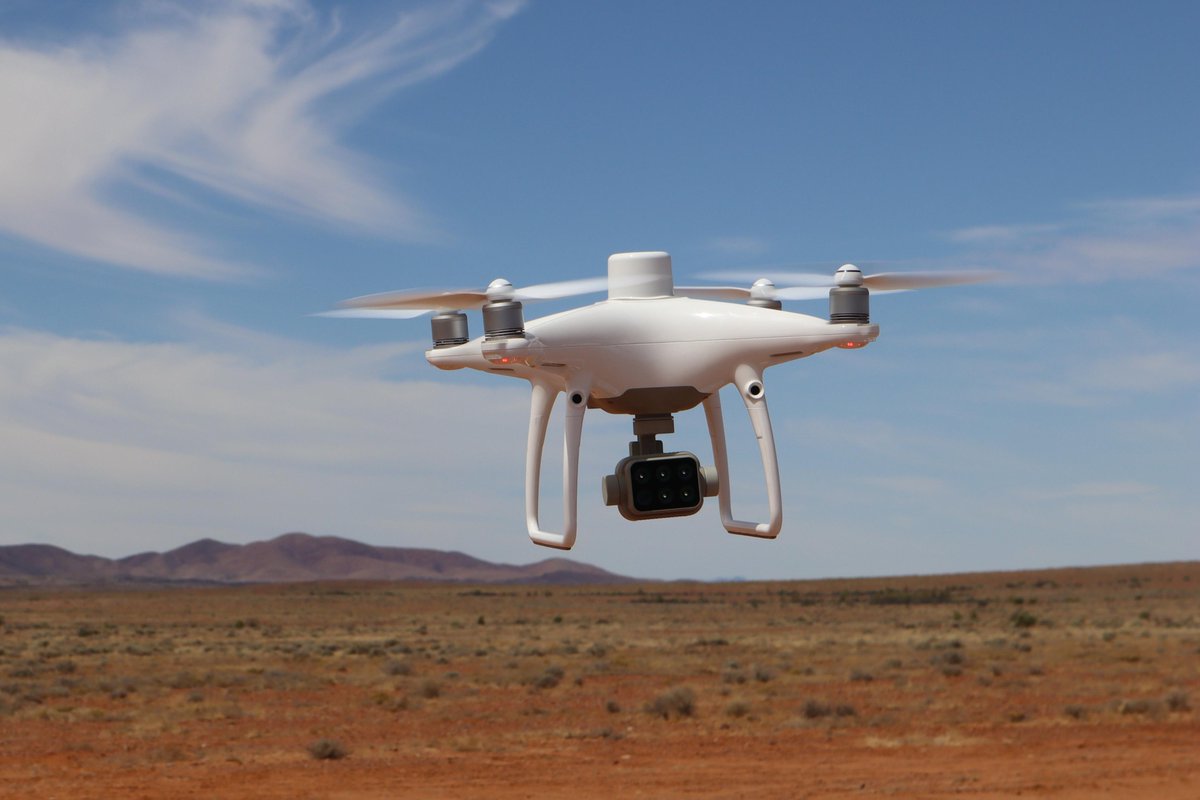AdrianGFisher's tweet photo. Great trip to South Australia collecting multispectral drone imagery over some big new fenced exclosures https://t.co/pUk53qWg99