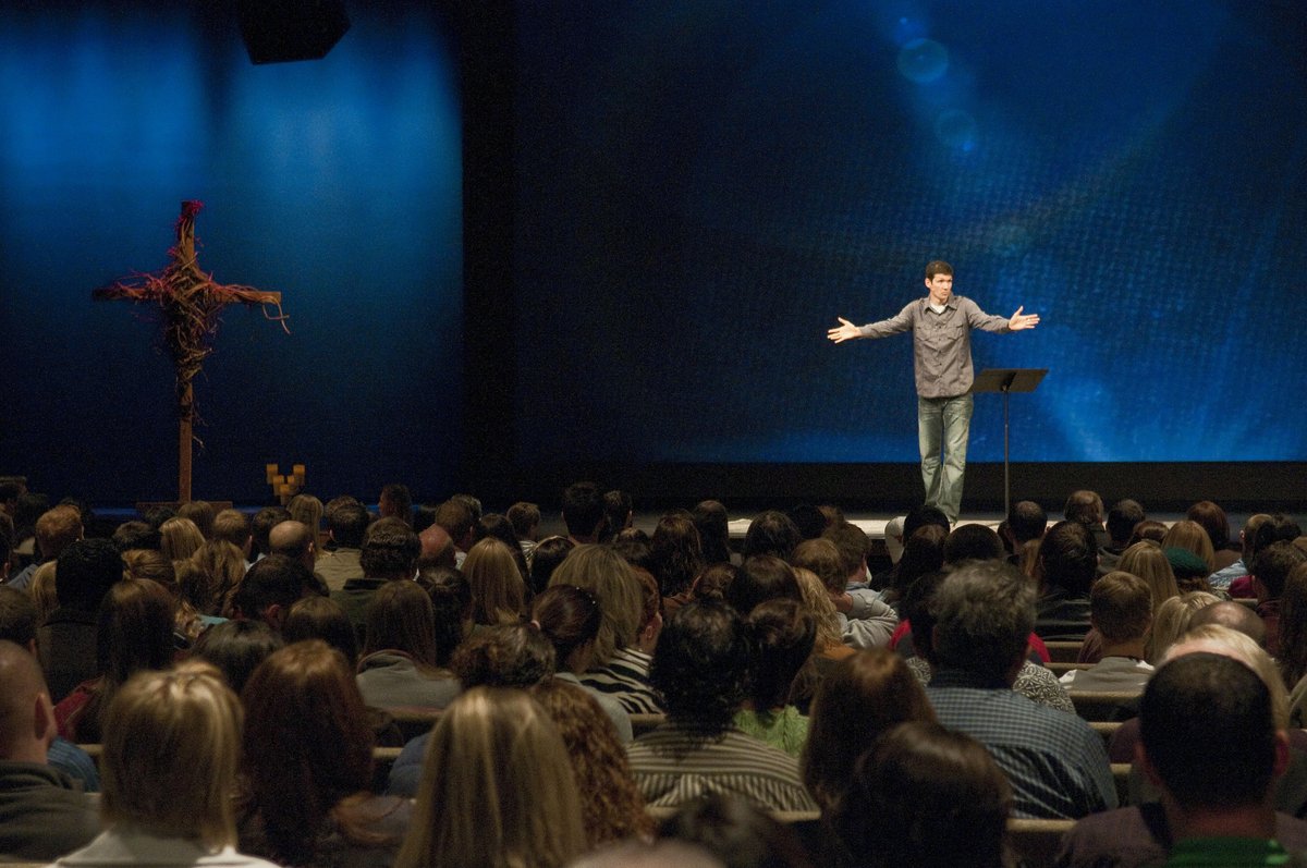 Lizard People (@lizardpeoplepod) on Twitter photo Mega churches! Affairs! Coke! Jet skis! This episode has it all, even (and perhaps especially) <a href="/markmcconville/">Mark McConville</a> Mega churches! Affairs! Coke! Jet skis! This episode has it all, even (and perhaps especially) <a href="/markmcconville/">Mark McConville</a>