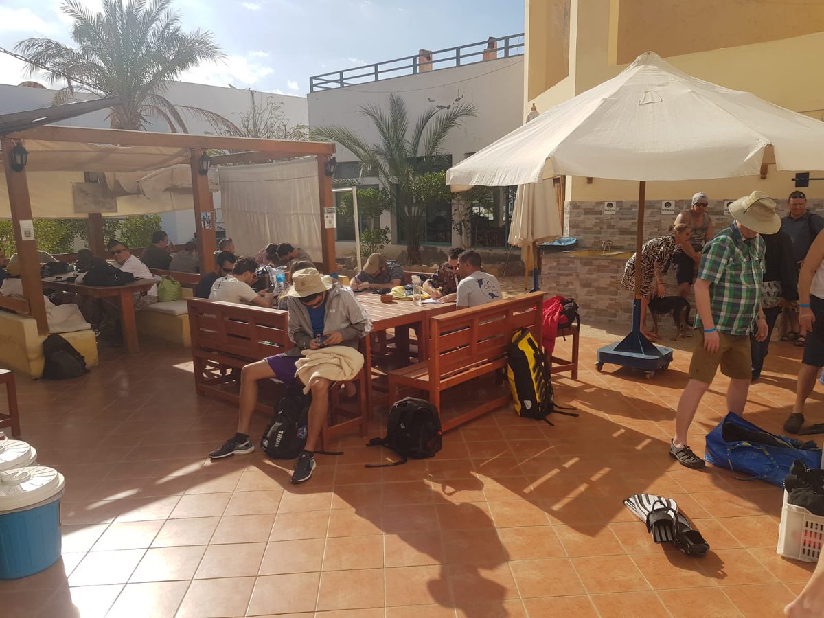 circle_divers's tweet photo. Our diving center looks shiny and tidy 😃

We all ready to welcome you and take you diving for the best dive sites around Sharm El Sheikh ☺️

Contact us &amp; join our circle ⭕️

🌐 https://t.co/uUNtQrfn9K 
📧 booking@circledivers.com 
📱 +20 102 2180946 https://t.co/BRriPhZIi2
