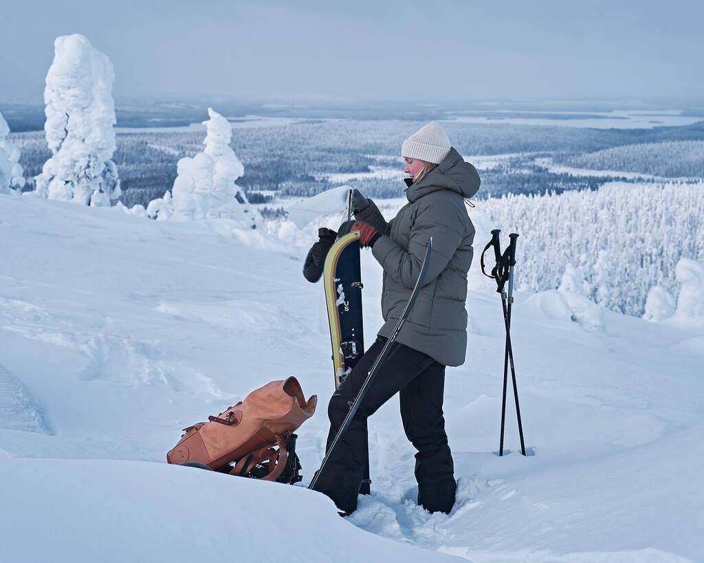 KasperiBags's tweet image. #kasperibags #paloadventures #splitboarding #splitboard #kasperifoldtop #foldtop #rolltop #leatherbackpack #outdoorlife #outdoors #wildernessculture #wilderness #friluftsliv #tunturihiihto #tunturissa #backcountry #backcountryskiing #winter #visitfinland #visityllas #discove…