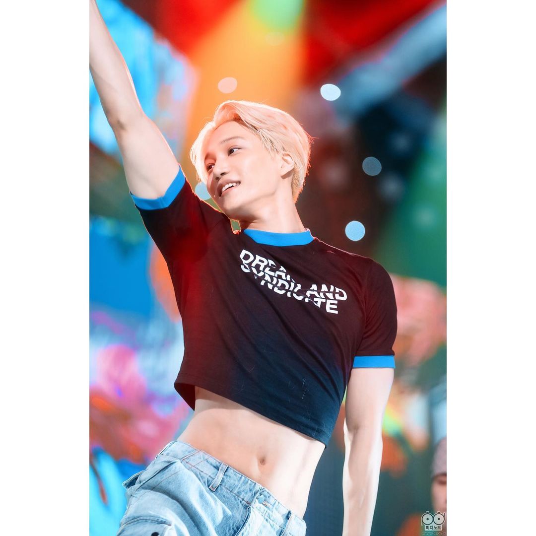 felavu_official's tweet photo. KAI in a cropped T-shirt on "Inkigayo".
His abs and waist are cool.
#kai #exo #kaiabs #kpop #koreaboy #kidol #koreaboygroup #koreanews https://t.co/AeTSQqBdSp