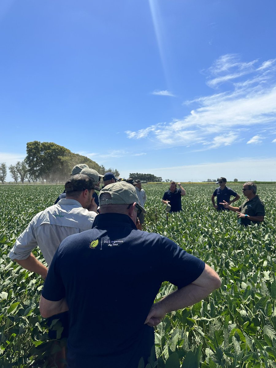 spraytec_aus's tweet photo. After much anticipation, we had the fortune to tour Argentina with our closest clients and business partners! Venturing between Buenos Aires and Rosario, we covered all bases; farms, co-ops, trials, factory’s, ports, Spraytec’s HO and the famed @Expoagrocom! Stay tuned for more! https://t.co/GCsS9u7glv