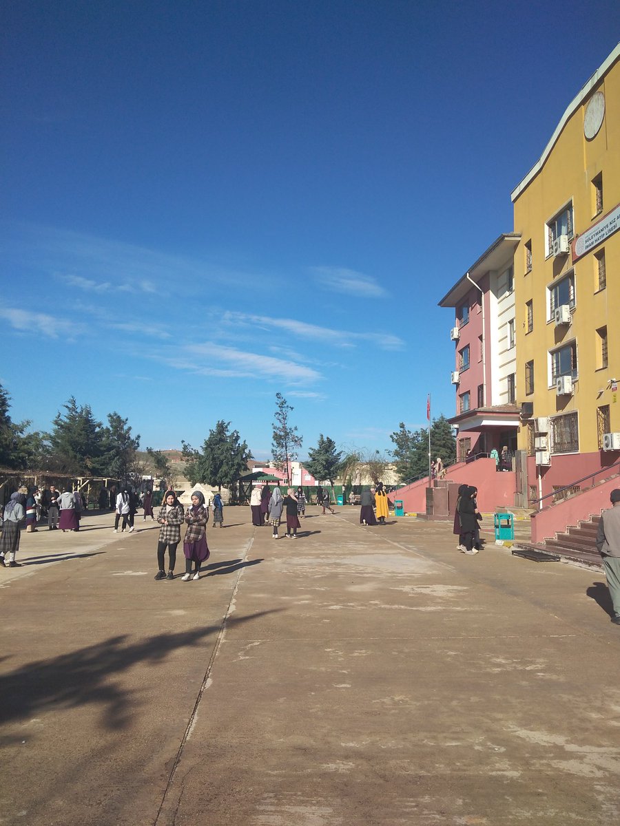 Süleymaniye Kız Anadolu İmam Hatip Lisesinde Hayat Bir Başkadır
<a href="/UrfaValiligi/">T.C. ŞANLIURFA VALİLİĞİ</a>
@Haliliye_Kym
<a href="/HaliliyeMem/">Haliliye İlçe Milli Eğitim Müdürlüğü</a>