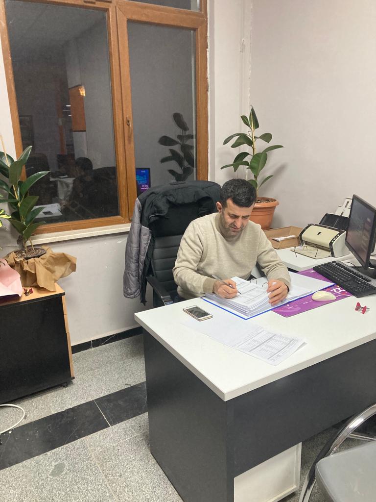 IlceTalas's tweet photo. Adıyaman Nüfus Müdürlüğüne gönüllü çalışmaya giden personellerimiz... Yaralarımızı birlikte saracağız..@gokmen_cicek_  @sefikaygol @Bekirsenturk03 @kayseriilnufus https://t.co/1sjRCZQPun