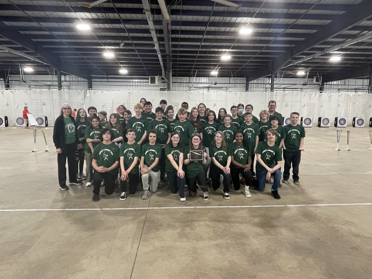 CoachMcDonald_'s tweet photo. Congrats to the Jarrett Archers for a fantastic season!  Highlights: 2nd place team finishes at All City, 4th place All City individual honor for Olivia, and the team qualified to compete in the State Tournament. #JarrettPride ⁦@JarrettTrojans⁩ https://t.co/EwDdJRKWmy