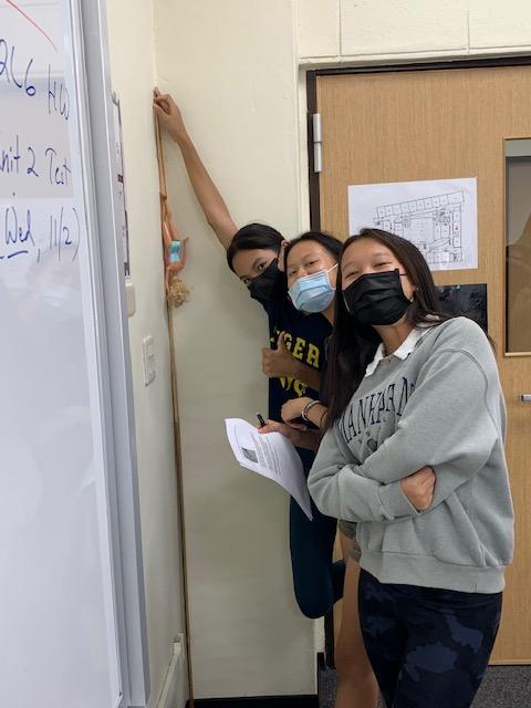 TASNewsFeed's tweet image. BARBIE BUNGEE: #TASMiddleSchool math students put their heads together to ensure Barbie stayed safe in a classic data application activity. They determined how to get Barbie as close as possible to the ground without touching it.
#TaipeiAmericanSchool #BarbieBungee