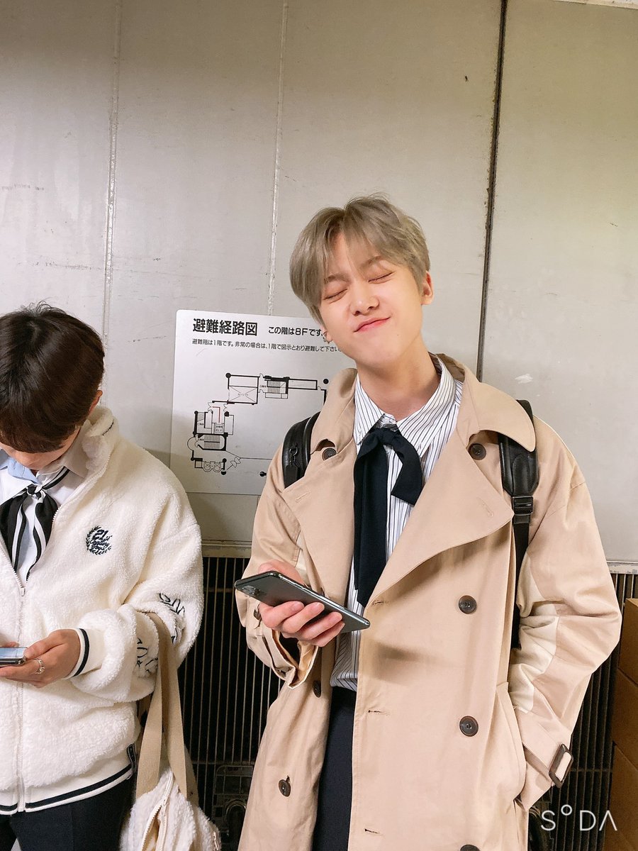 offclASTRO's tweet photo. 막내이지만 항상 듬직하고 묵묵하게 자리를 지켜주는 산하야 생일 진심으로 축하한다!!! 형이 항상 장난치고 막내니까 귀여워하고 하지만 막내로써 팀원으로써 항상 믿고 의지한다!! 사랑하고 생일축하해😍 
#아스트로 #윤산하 #바람처럼_다가온_산하의_스물넷 https://t.co/PeZBMA2tEf