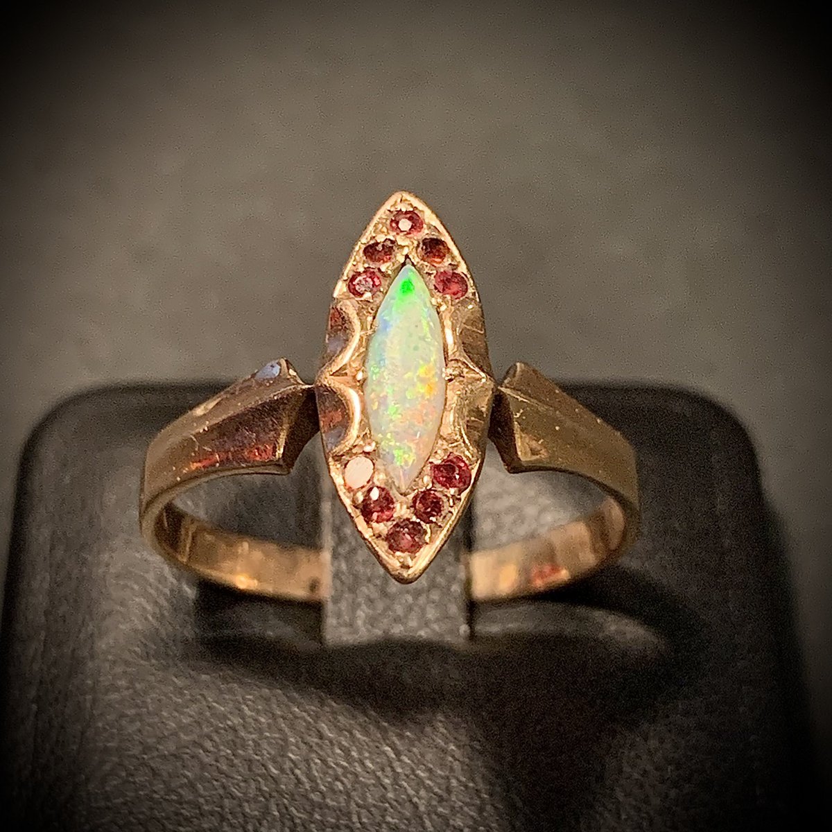 “There are as many worlds as there are kinds of days, and as an opal changes its colors and its fire to match the nature of a day, so do I.”
John Steinbeck

#opal #opalring #opale #ring #antiquering #antiques #antiquestore #jewels #jewelry #bijoux #antiquejewels #bijouxanciens