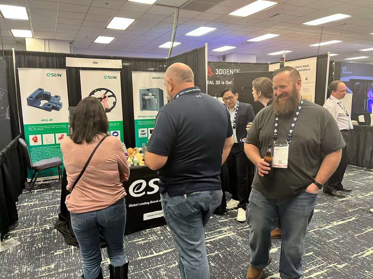 esun3dfilament's tweet photo. The #AMUG #3dprinting #conference was successfully held in Chicago. eSUN is glad to meet our old and new friends here 💚 3D makers, we are happy to be here and looking forward to seeing you next time😉 
.
.
#3dprint #esun #3dconference https://t.co/YXgTZ0MgMO