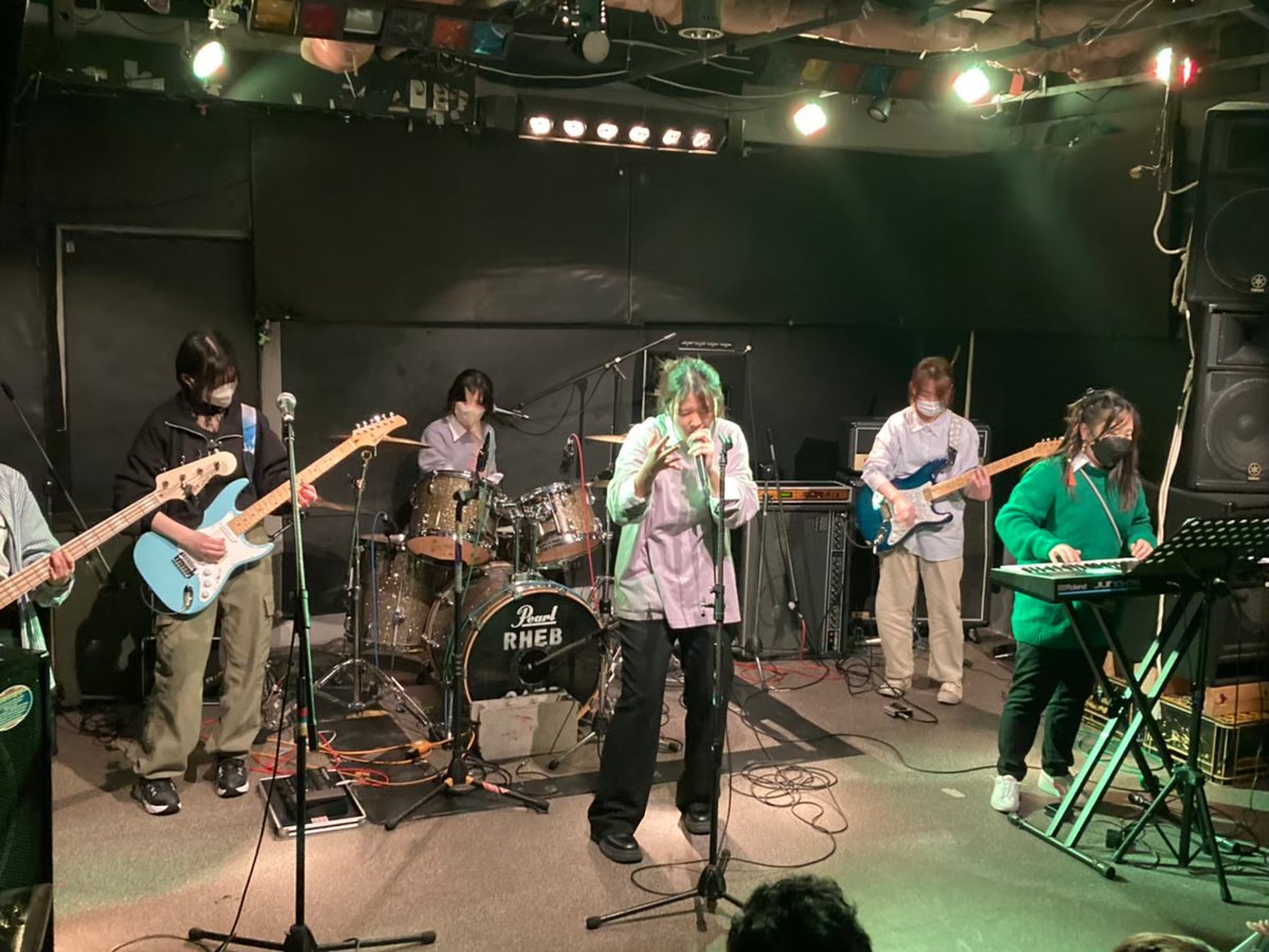 freizeit_ngu's tweet photo. 卒業ライブ
#奈良学園大学 #NGU #軽音 https://t.co/FsM2lLs7ng