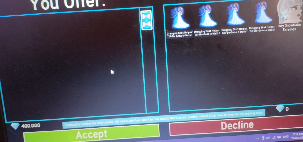 bachislock's tweet photo. Went first with 400k rhd for 400 rbx w tax. @scft_momalt is trusted  #MORIEtrades https://t.co/NE5p7XKJQo