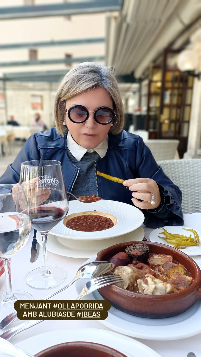 mtllaurado's tweet photo. Ahir vaig menjar un plat tipic #burgales #ollapodrida amb #alubias de #ibeas #sensepagesianohihacuina #NoFarmsNoFood #vilaplanencspelmon
Plats que t'omplen de Tota manera!! https://t.co/dJR0T7yWoh