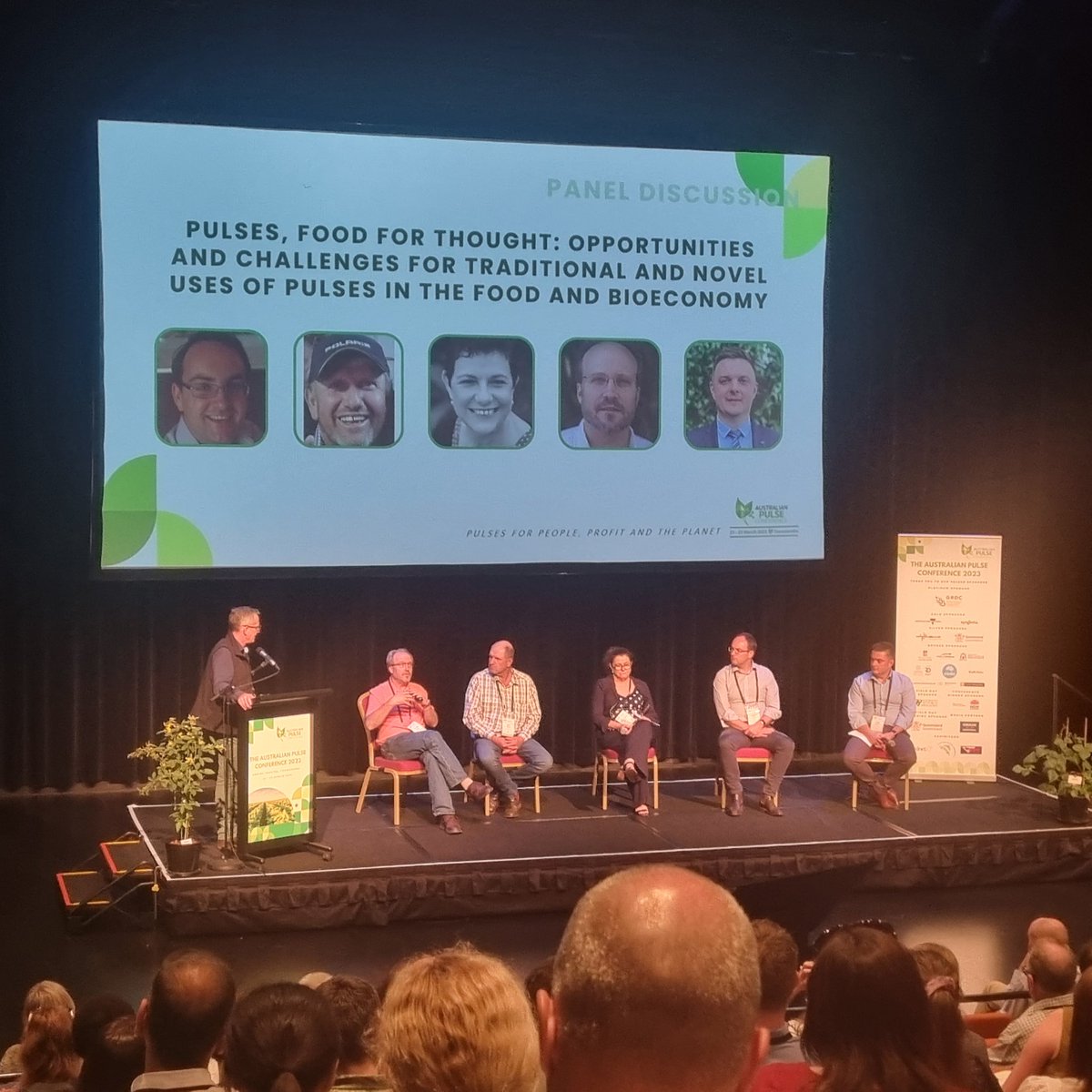 NICOLE DRON (@dronnicole) on Twitter photo Great set of presentations and a discussion pannel to talk pulse markets, value adding, and plant-protein at the Aus pulse conference. Hot topic with some solid evidence for long term gains for industry <a href="/GRDCNorth/">GRDC North</a> @NSWDPI_AGRONOMY Great set of presentations and a discussion pannel to talk pulse markets, value adding, and plant-protein at the Aus pulse conference. Hot topic with some solid evidence for long term gains for industry <a href="/GRDCNorth/">GRDC North</a> @NSWDPI_AGRONOMY