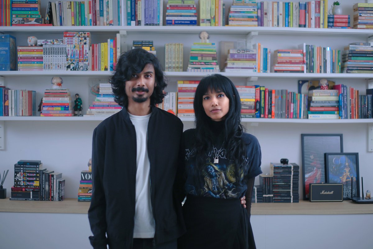 imissmy_friends's tweet photo. Hello everyone! We are back on Twitter after a lil break. We are not at GDC but thought we'd jump on #WhatAGameDevLooksLike 🙋🏾‍♂️🙋🏾‍♀️We are two people from India making a game called Fishbowl from our home studio 👨🏾‍💻👩🏽‍💻 Nice to meet you all! 💜 https://t.co/aWgThQk3Wl