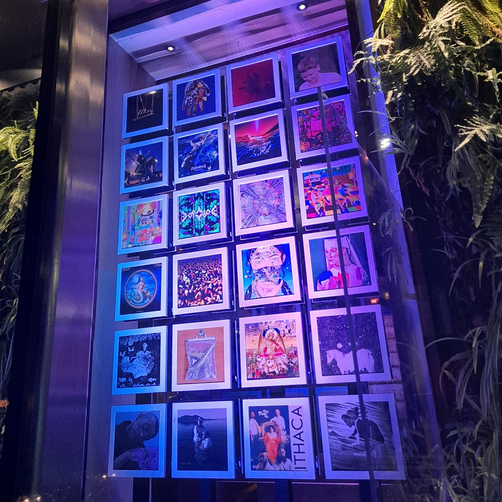 Perfectly toeing the line between fashionable and family-friendly, the always stylish Hari in London’s Belgravia neighborhood always catch...
zurl.co/WuFg