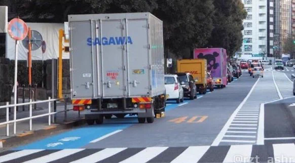 全てのドライバーに伝えたい！自転車専用通行帯は空けて！