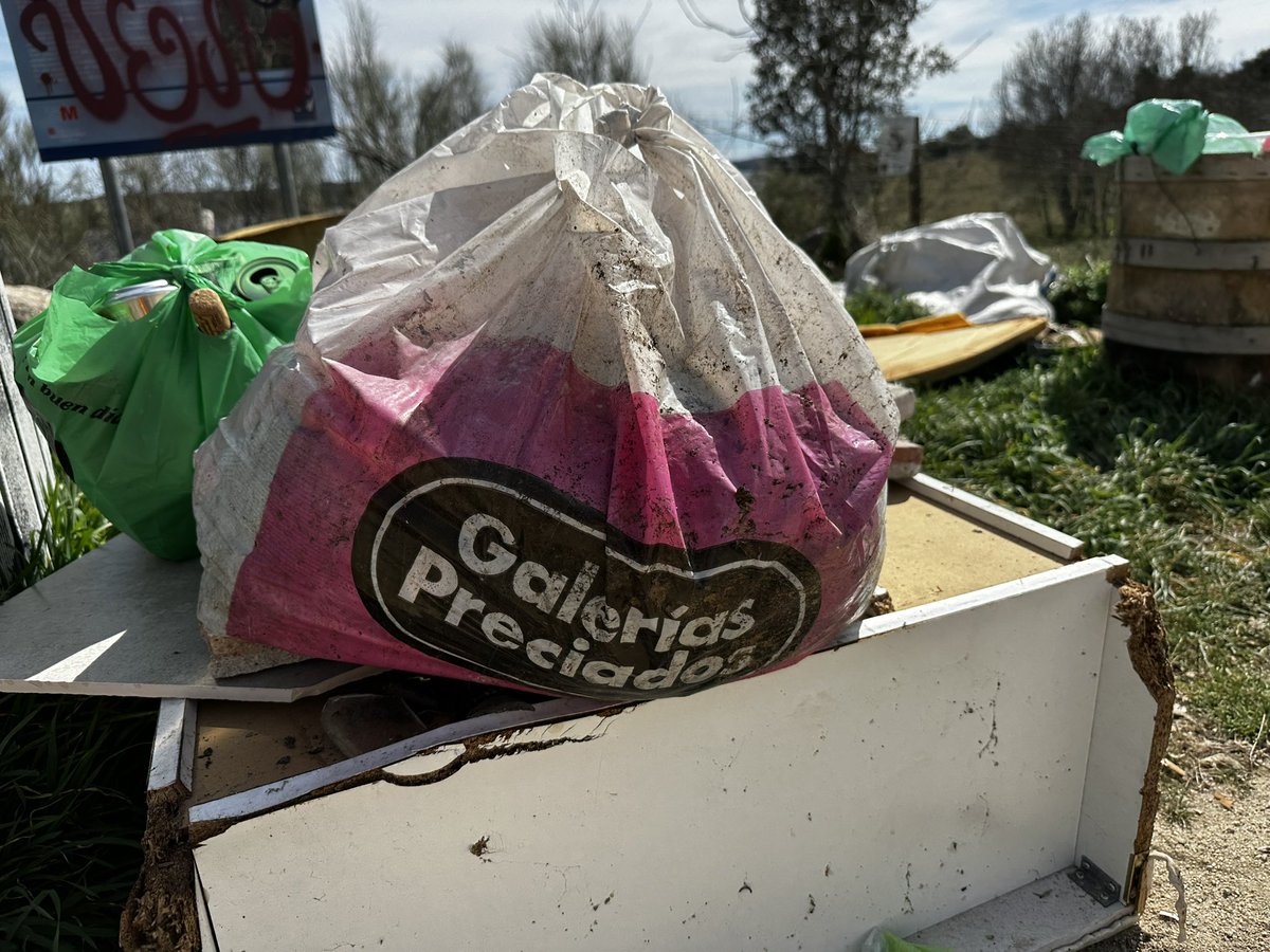 Tefocoto's tweet image. Reciclaje ♻️ nivel dios.