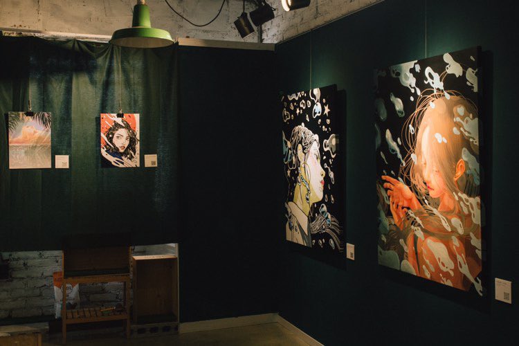bymanee0205's tweet photo. 🎨manee &amp; Re.j  2인전🎨

[Flow:흐름]

📌2023.03.21-04.04
📌카페 허쉬드 커피 앤 갤러리

날씨도 좋고 기분도 좋고✨😆

열심히 준비했어요. 함께 즐겨주셔서 감사합니다. 💕🙏🥰 https://t.co/q1RshIUj2R