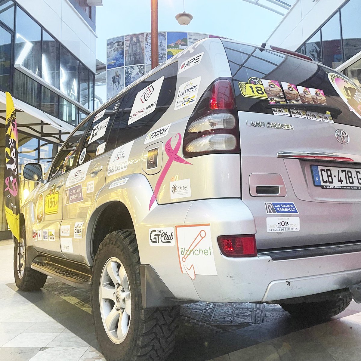 Rambault86110's tweet photo. Nous sommes ravis de vous annoncer que nous sommes #sponsors du #rallye 100 % RAS qui roulera à travers le #Maroc du 30 septembre au 7 octobre 2023. 

Le Rallye des Aventurières Solidaires s’engage à reverser 100 % de ses bénéfices à la recherche médicale contre le #cancer. https://t.co/Iq8GRZnTdo