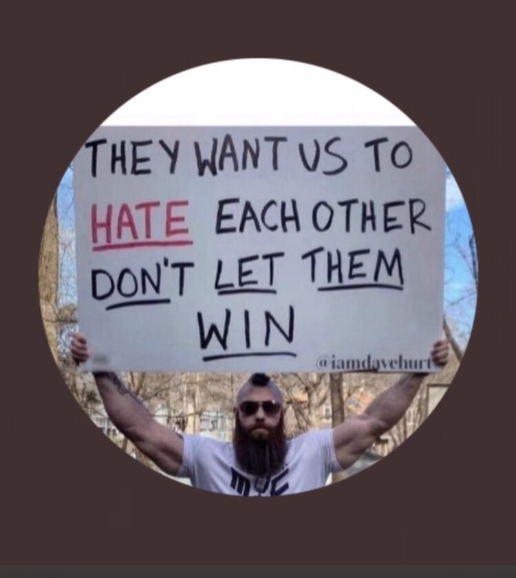 Aludnew's tweet photo. @FredyFrettchen Die #Kinder sind immer nur ein #Abbild der #Gesellschaft  #Hartz IV hat uns dazu gemacht! https://t.co/H63ILs5N00