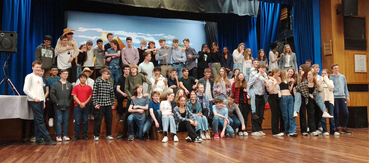 STRS and DRHS were delighted to welcome the Otto Hahn Gymnasium students this week. strschool.co.uk/news/German-Ex…