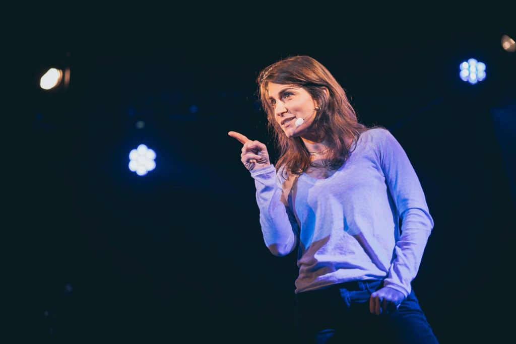 Paola Michelini in scena al Teatro De’ Servi di Roma con Wanderwoman 
#cultursocialart #culturblogger #csa #teatro #recensione #spettacolo #TeatroDeServi #Wanderwoman #AriannaDellArti #PaolaMichelini <a href="/TeatroServi/">Teatro de' Servi</a> 
cultursocialart.it/wanderwoman-co…