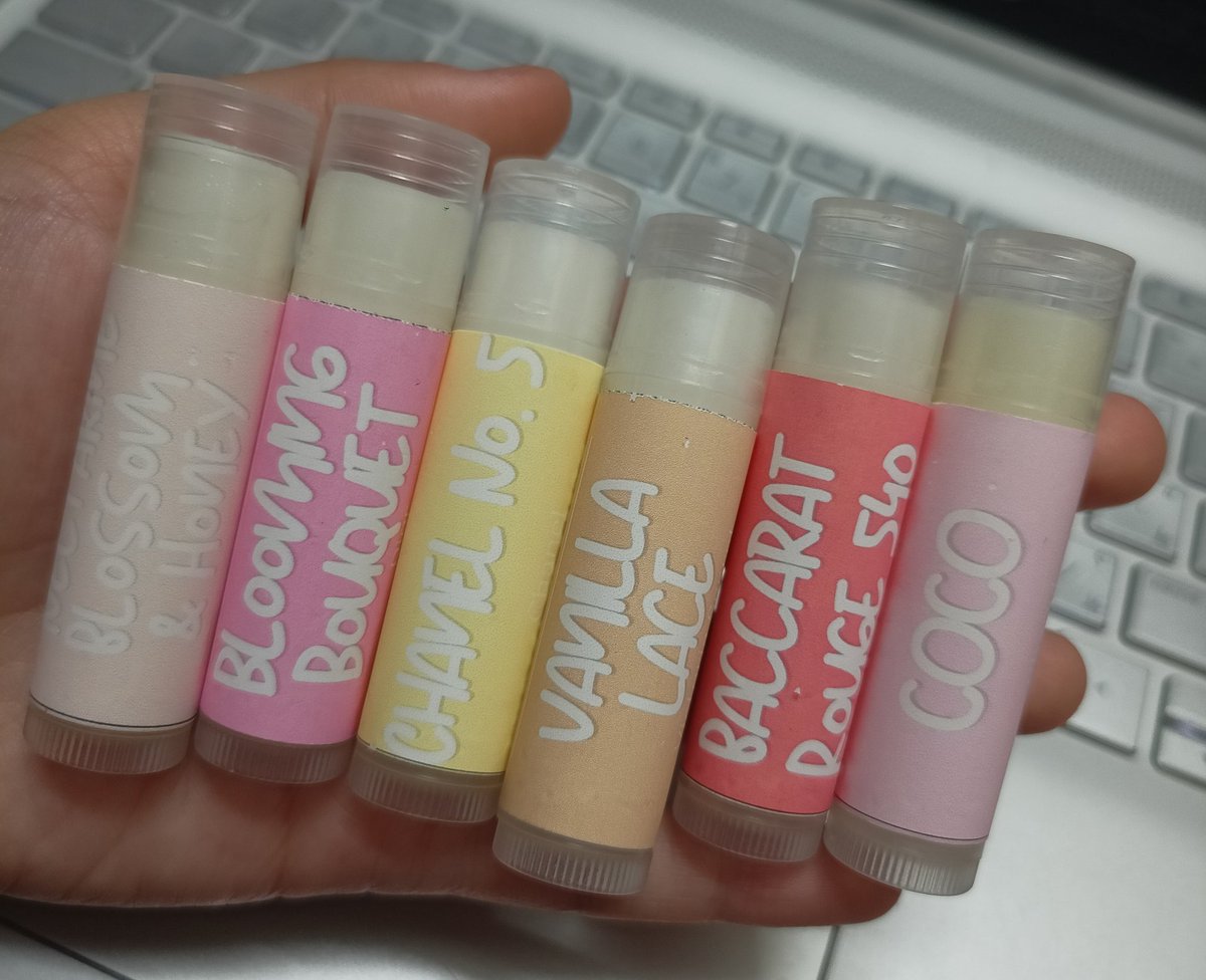 koacomms's tweet image. okayyy, hear me out guys 🤧 budol incomingggg~ 

i bought perfume balms from tiktok kasi
i felt bad using pricey perfumes pag nagdduty aq sa lab kasi altho gusto q na mabango ako, nasasayangan me na tae at dugo lang kaharap q tapos ang mahal pa pabango q chariz 😭