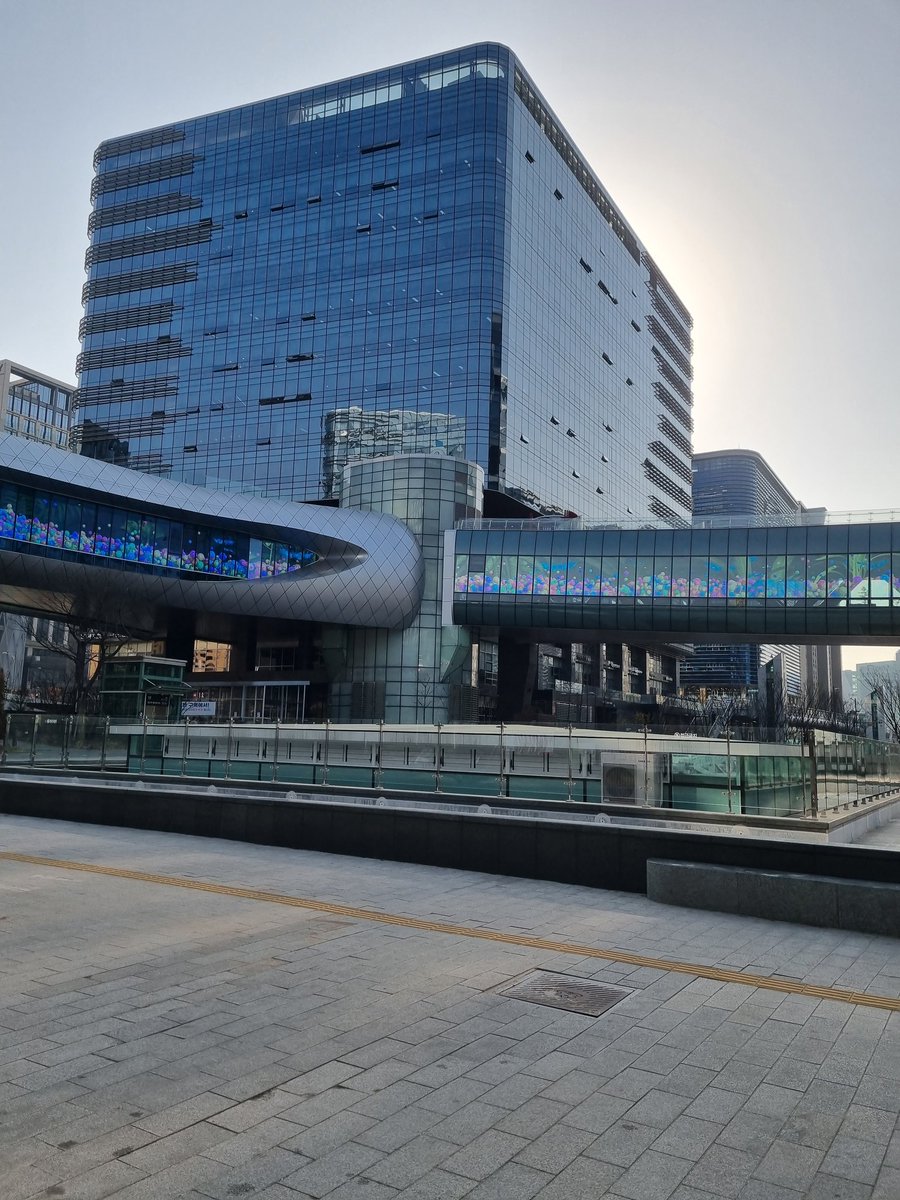 여기가 판교인가...