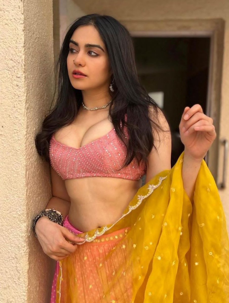 naughty440's tweet photo. South Indian hottie with blush 🥵
#dirty #love #dirtymemes #funny #naughty #instagood #funnymemes #sexy #girl #snapchat #instagram #motivation #boyfriend #video #yourself #boy #naughtyelf #motivationalquotes #naughtylist #chutiyapa #instagirls #selfcare #instavideo #instaboy https://t.co/J9M1Kh7GQv