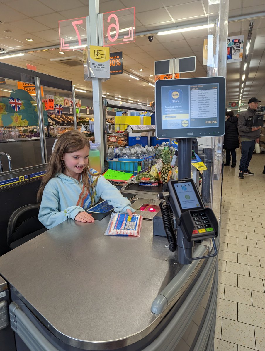 DesignwithHart's tweet photo. Thank you to Naomi at Morpeth @LidlGB who made our daughter Winter's day on Sunday letting her beep some of our shopping ❤️ such a lovely thing to do and a credit to your store ☺️ https://t.co/cgTCDu6Ouf