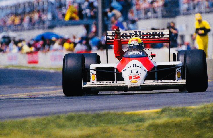 #OnThisDay in ’60 was born one of the greatest #F1 drivers who ever lived. This Montreal ’88 pic evokes him perfectly: arm aloft in victory, having beaten his McLaren team-mate Alain Prost, from pole, with fastest lap. We may never see his like again. His name was Ayrton Senna.