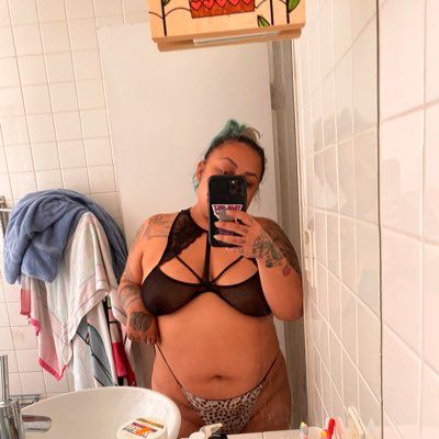 #NewProfilePic https://t.co/ygTtBfeqgD<a href="/tag/newprofilepic"class="tags">#NewProfilePic</a>