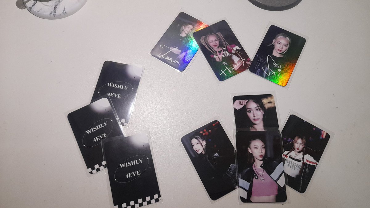 wishly_89's tweet photo. 🅟🅗🅞🅣🅞🅒🅐🅡🅓 ​ ❹🅔🅥🅔
PRE-ORDER WISHLY 4EVE
◇"PHOTOCARD FANMED"◇
1PACK 129.-

#4EVE #photocard #PHOTOCARD4EVE #foureye #ตลาดนัด4eve #photocard4eve #Giveaway #photocardfanmade https://t.co/JBt2OLGBET