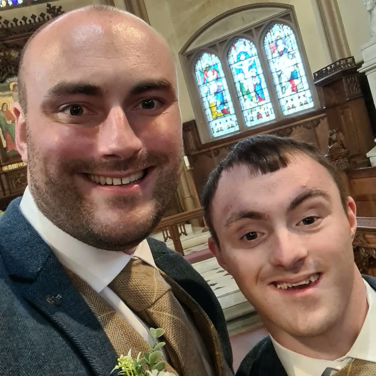 #WorldDownSyndromeDay  

I can't speak for every person with Down's Syndrome, but my brother Chris makes an excellent best man if you ever need one 💒🧦

#WDSD #lotsofsocks #wdsd23