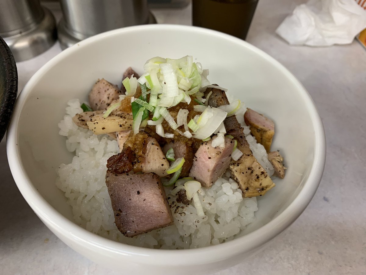 文蔵臼田店
力丸コラボ限定麺
豚と牛と鶏 醤油＆三元丼
いまの佐久界隈で最強と思われるコラボ麺
言うまでもなく最高の仕上がり
三元丼もたまらんうまさ