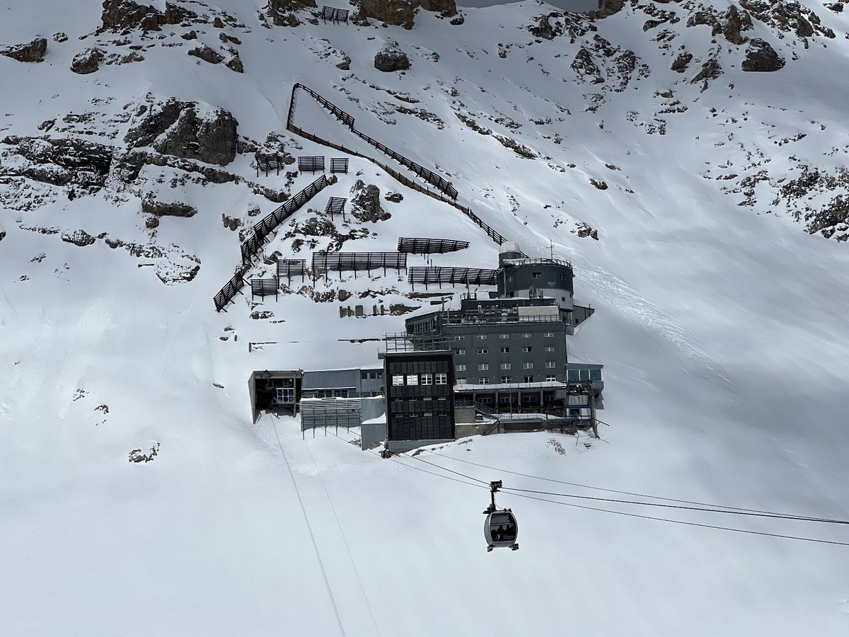 esa_aeolus's tweet photo. Setting for the next Bond movie?! 🤔🏔️⛷️ Or... https://t.co/V4ysYkJnNz