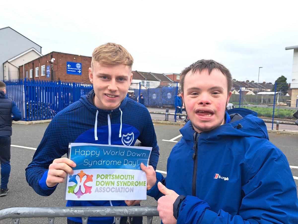 PortsmouthDSA's tweet photo. Thanks to #Pompey ’s biggest fan Sam &amp; #PFC player #PaddyLane for helping #PortsmouthDSA to raise awareness on #WDSD23 #FrattonPark @AndyFord33107 @benebrooks @helennelson21 @tommyjessop @EmmaBarton @Liambairstow5 @adventurestt @alice0sborne @helennelson21 @LucyScoular https://t.co/wpQC8U1sHs