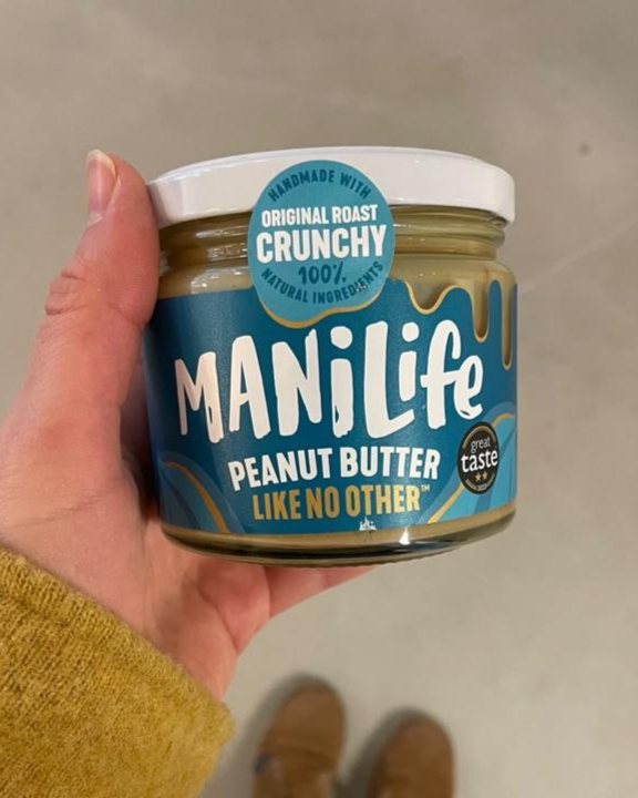 Got your hands on our new glass jar yet? 🤔

Fat, squat and ergonomically designed by the finest peanut butter engineers on the planet! 🌎  so that it fits so well in the palm of your hand 👊 

#PeanutButterLikeNoOther 🥜