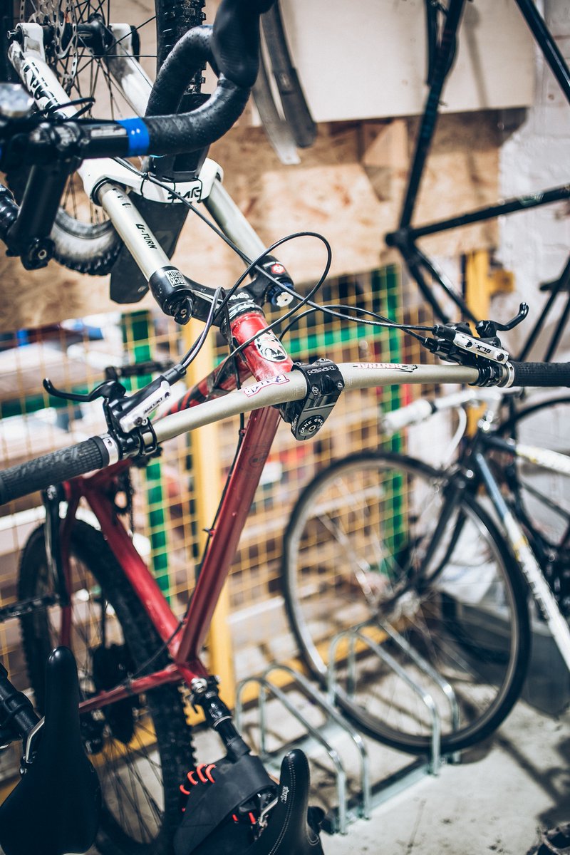 CoticLtd's tweet photo. The bike racks @restrap HQ are a treasure trove.
Head honcho Nathan is still rocking his Bfe 26" in Fast Red!
Who still has one of these?
#CoticBFe
https://t.co/1CWjJfysAv https://t.co/913m97tco2