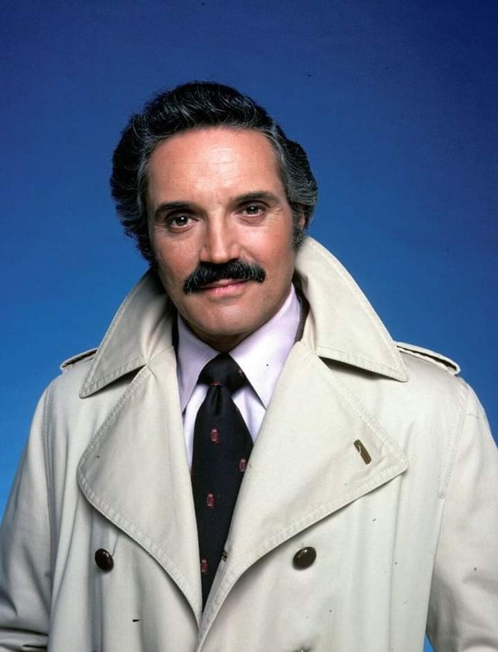 Happy Birthday to Hal Linden who turns 92 today aka Barney Miller 