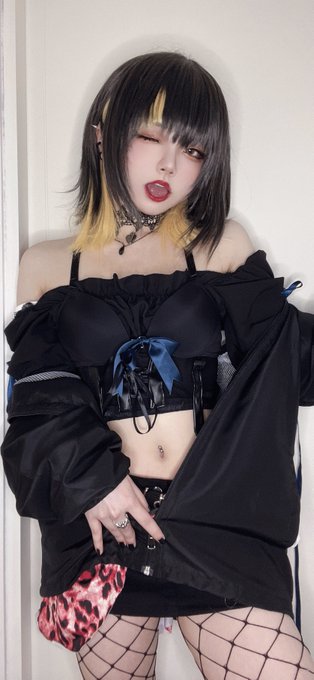 コスプレイヤー絲のTwitter画像15