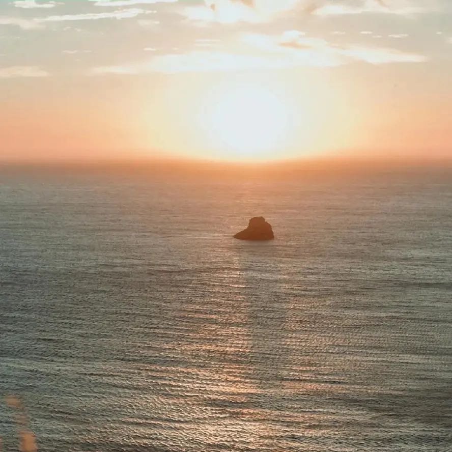 KevianSean's tweet photo. peace &amp; calm #photography https://t.co/ZaTJOTH8Xd