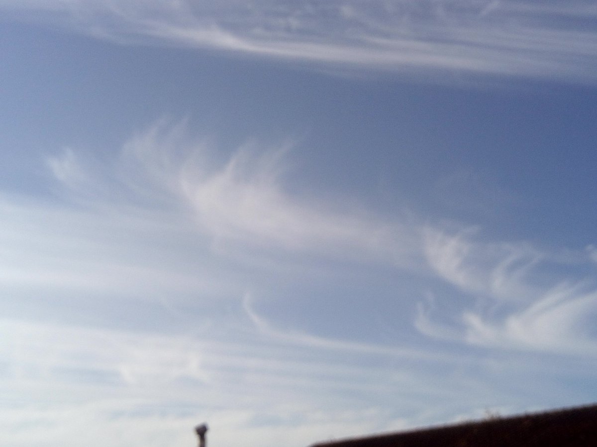 devitocarmine's tweet image. I maiali dell'aria.

Questi decidono clima e aria che respiri, se farti vedere il☀️oppure no.
A questo punto è normale pensare che queste sostanze irrorate possano contenere qualsiasi cosa.

I governi europei tutti complici, magistratura compresa

Altro che istituire #zonarossa