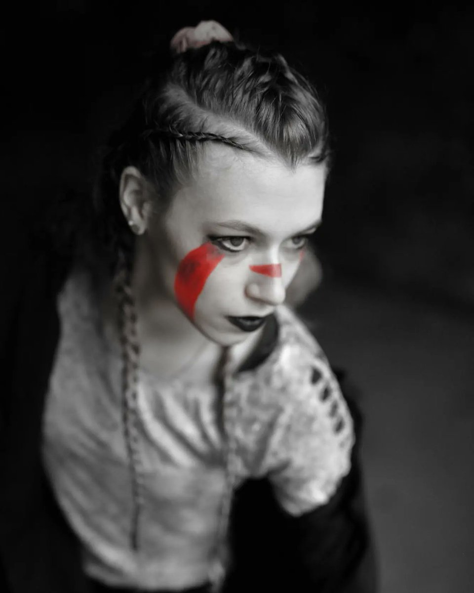 BrenadineL's tweet photo. Quelques photos noir et blanc d'un vieux shooting photo ! 

#modelphotography #cosplays #bnwphotography https://t.co/HboehbScIl