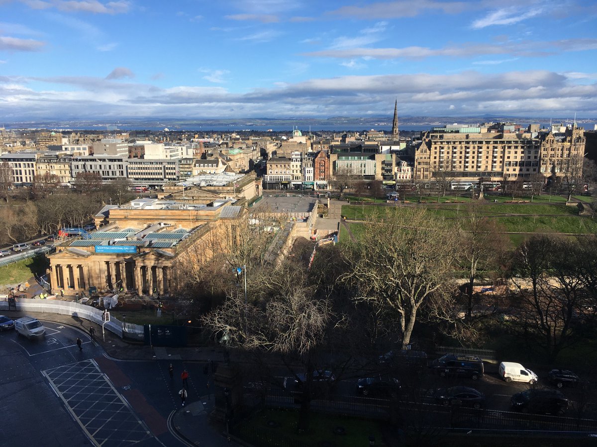 A beautiful first day of Spring here in downtown Edinburgh. Come study with me <a href="/ETS_Edinburgh/">Edinburgh Theological Seminary</a>!