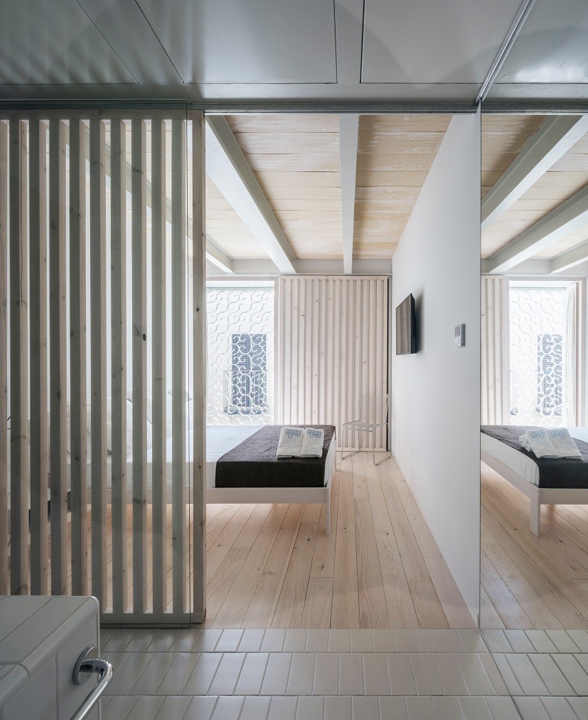 COACV's tweet photo. Conoce esta obra, premio COACV 2019, en la categoría “Arquitectura obra nueva”. 

El hotel Santa Creu (Alicante), busca integrarse de la manera más respetuosa posible en este contexto tanto urbano como paisajístico y social.

Más info: https://t.co/T7giAZF9Xd

@CTAA_Alicante https://t.co/jIpA042J2Q
