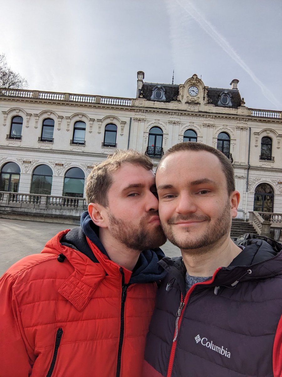 Et nous voilà officiellement pacsés ce jour 👬💑. 
C'est tellement de bonheur à deux 🥰.
Je t'aime <a href="/maximeyonnet/">Maxime Yonnet</a> ❤️