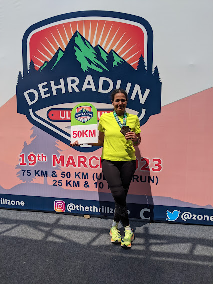 nutanamar's tweet photo. Winner 50 KM. Dehradun Ultra Run 2023 on hill uninjured. Will surely join the next season and recommend others too. Fit India Movement
#NutanRunning #LucknowRunner #LucknowRoadRunner #UltraRunner #MarathonRunner #HalfMarathonRunner #roadrunner #RunningWoman @FitIndiaOff https://t.co/ZyPRwLbPvH